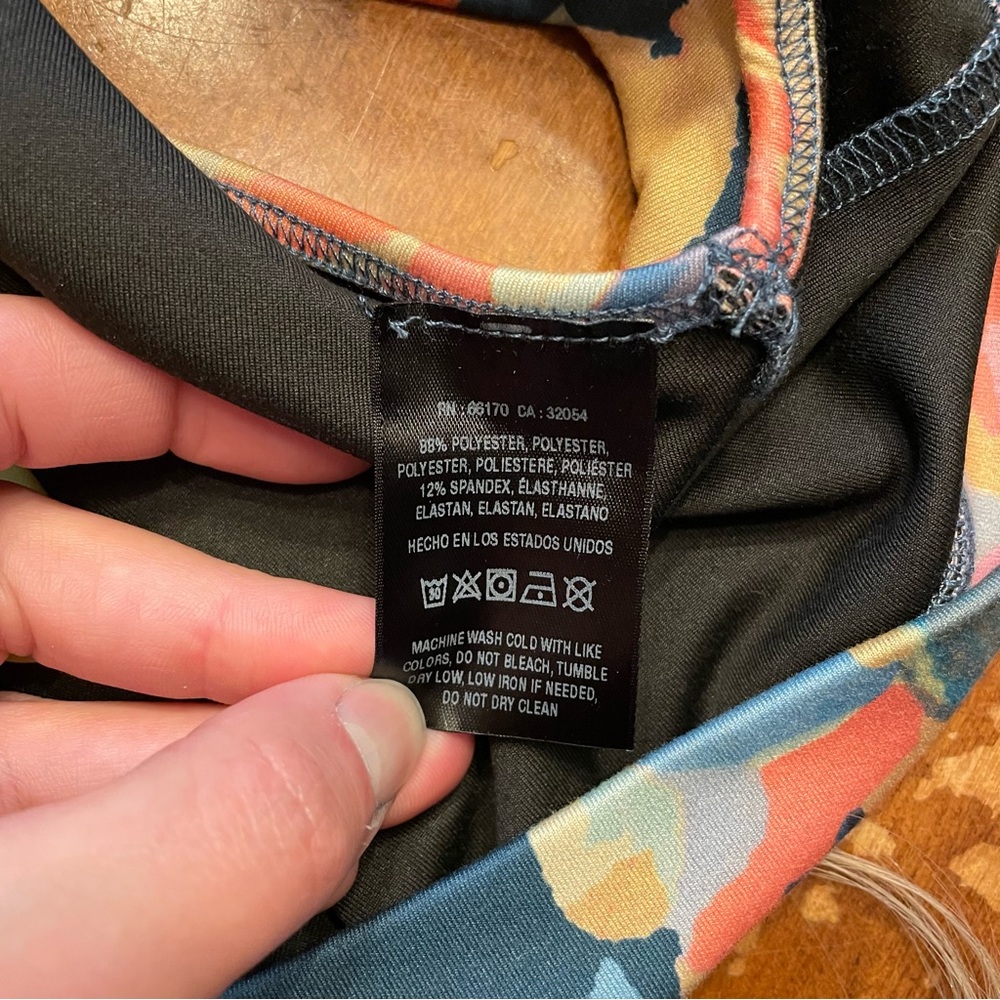 Anthropologie Sports Bra - Picture 3 of 8